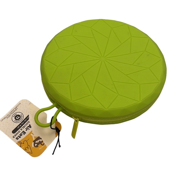 Dog every day double dinner bowl with clutch 7”( diameter) - Picture 5 of 7